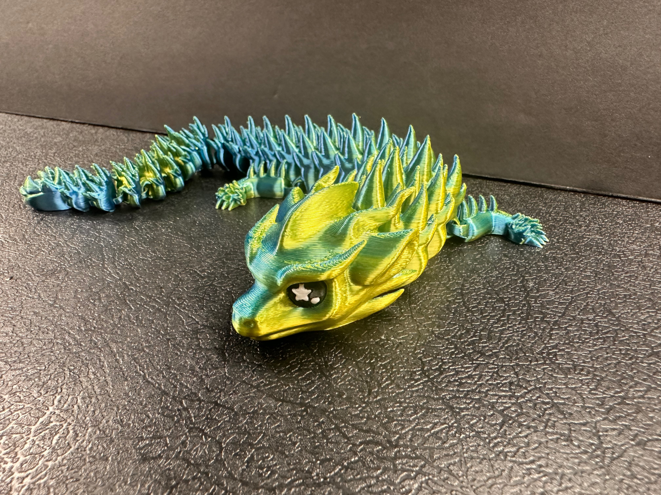 Sabres Long Tail Dragon